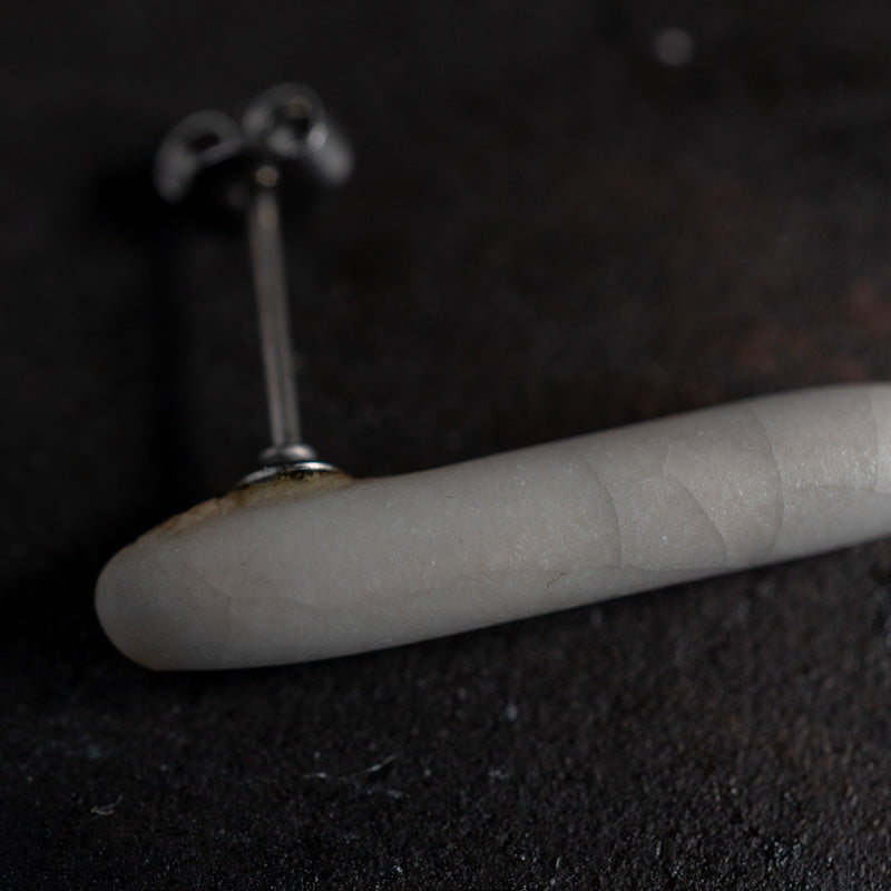 Yuki Abe White Glaze Pierced Earrings - Tea Stick
