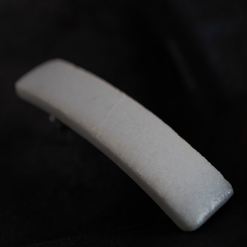 阿部有希 白釉 ピアス 四角