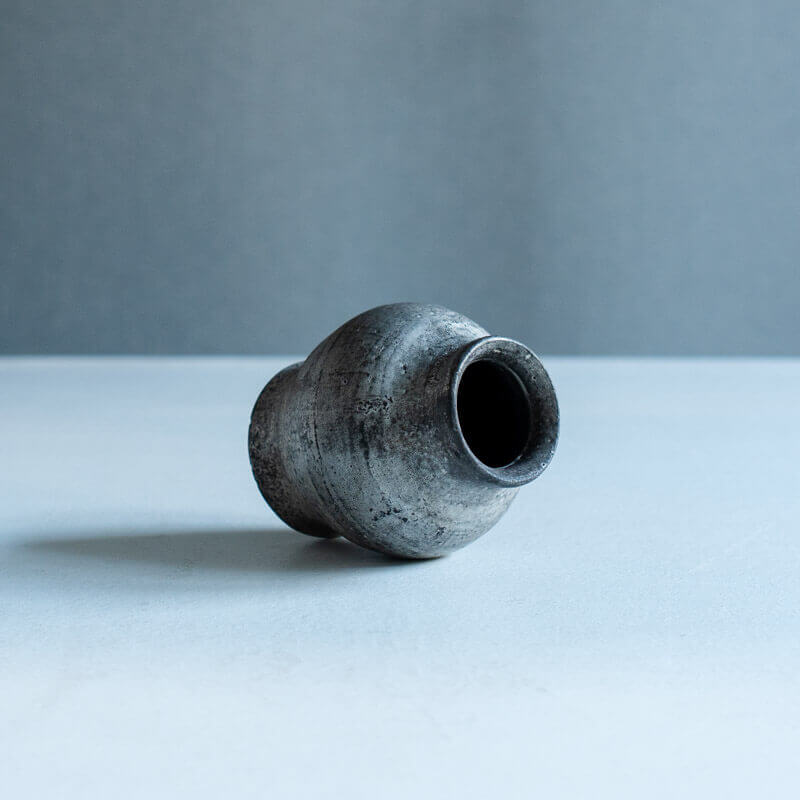 Haga Minoru: Buried Raku Small Jar, Silver, D