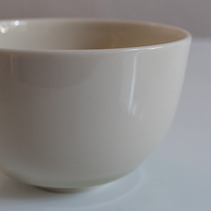 Yosuke Nagakusa Pale Color Porcelain Yunomi (Teacup) Small, Yellow-Green