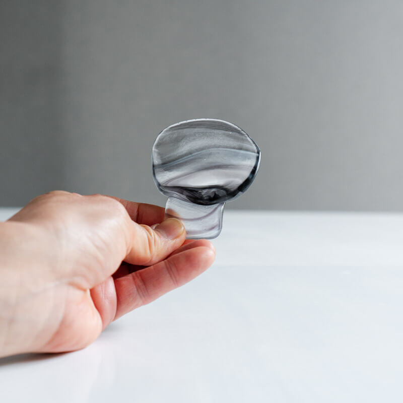 饗庭三七子 ガラスのスプーン F