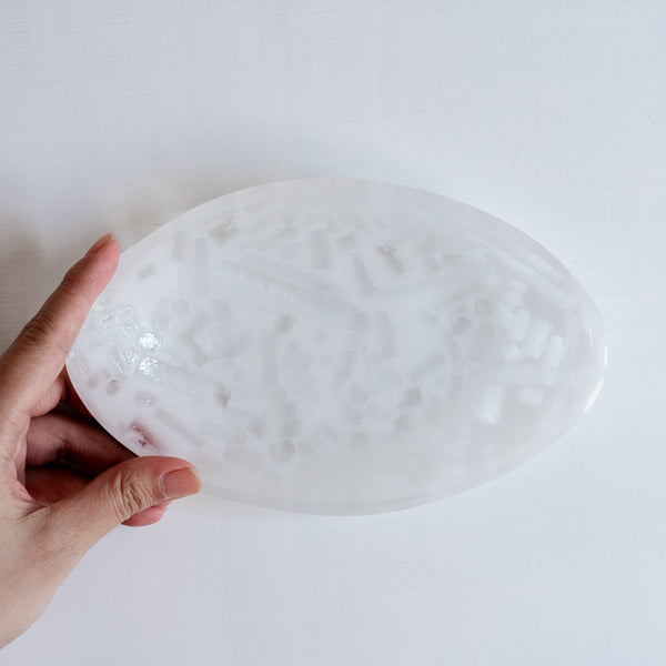 饗庭三七子 淡雪 oval plate A