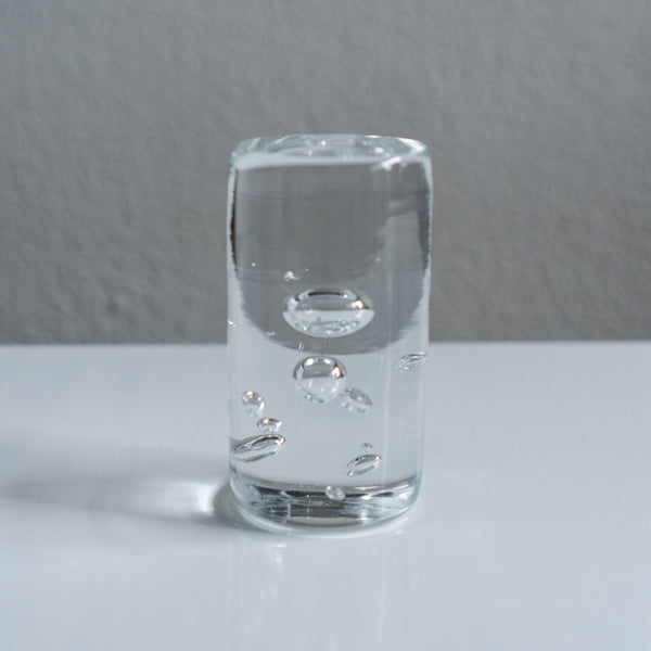 饗庭三七子 objet solid