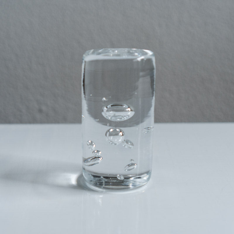 饗庭三七子 objet solid