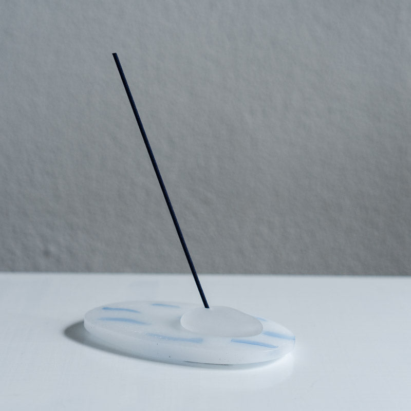 饗庭三七子 incense stand 空と雲