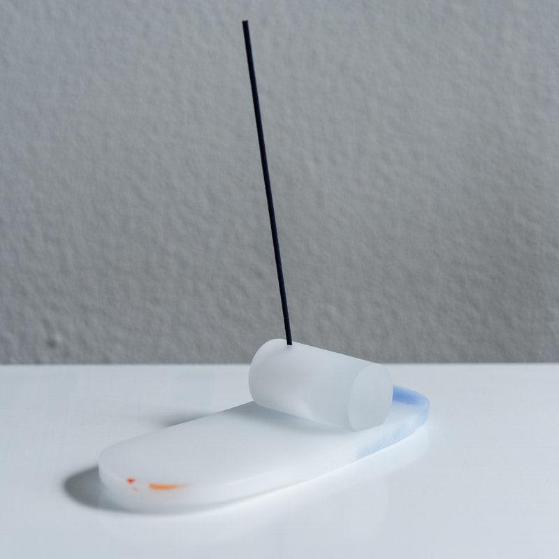 饗庭三七子 incense stand 晴れの日