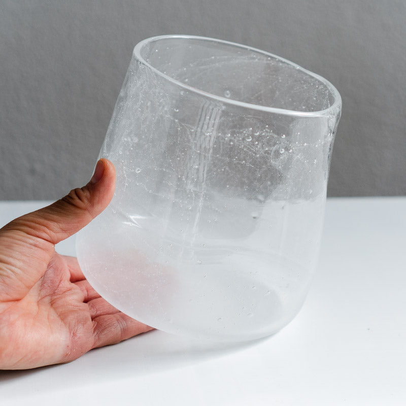 饗庭三七子 flower vase clear