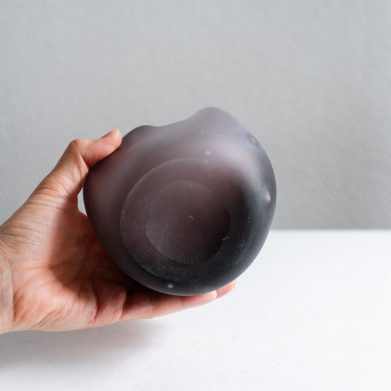 饗庭三七子 flower vase White B （返却）