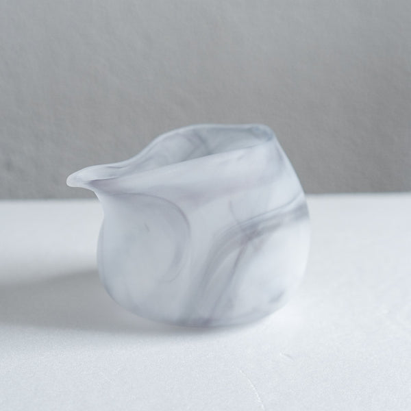 饗庭三七子 片口 White A