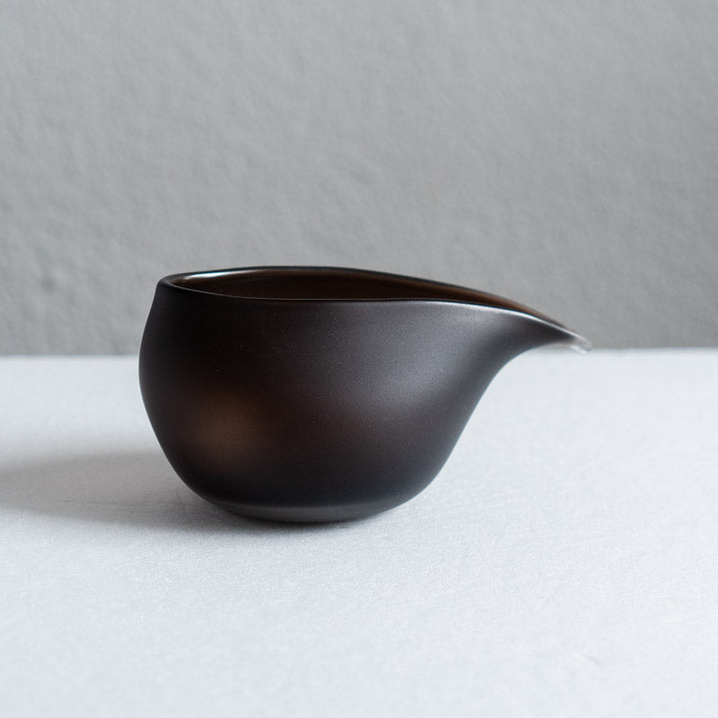 饗庭三七子 片口 Black A