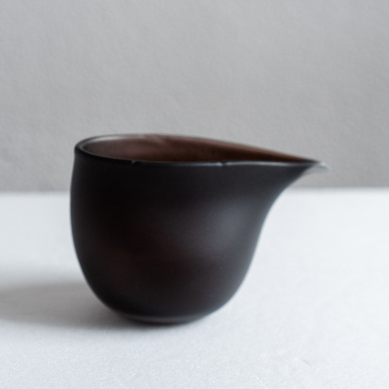 饗庭三七子 片口 Black B