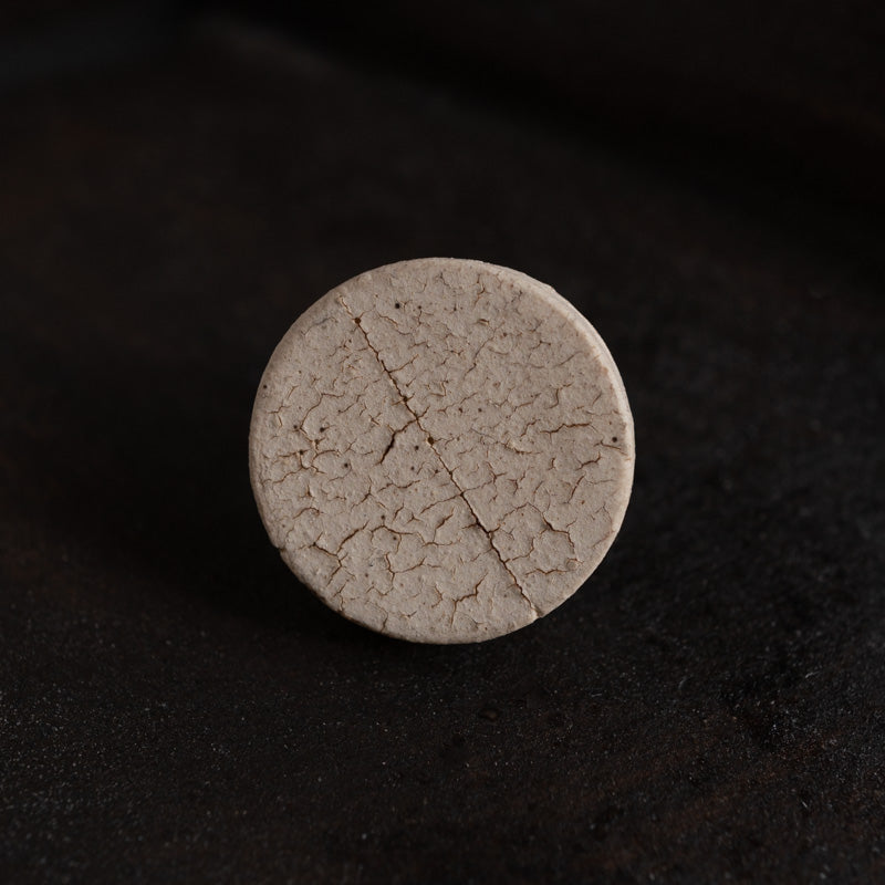 Yuki Abe Crackle Glaze Earrings Round Center Line