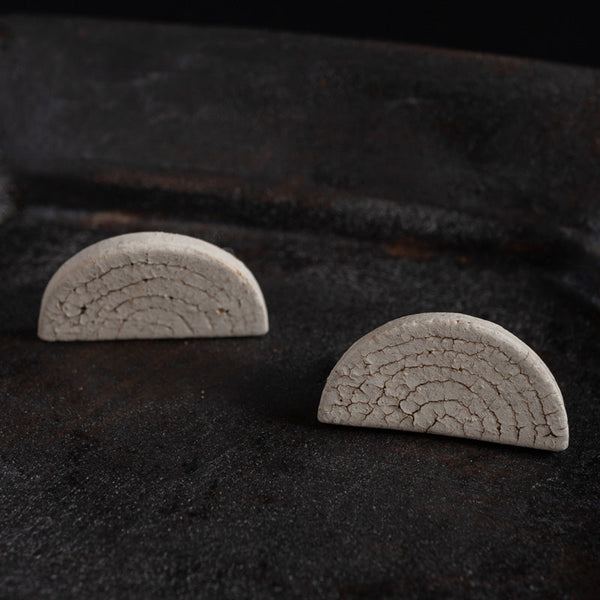 阿部有希 罅絵 ピアス 半円