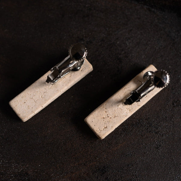 阿部有希 罅絵 イヤリング 四角 センターライン