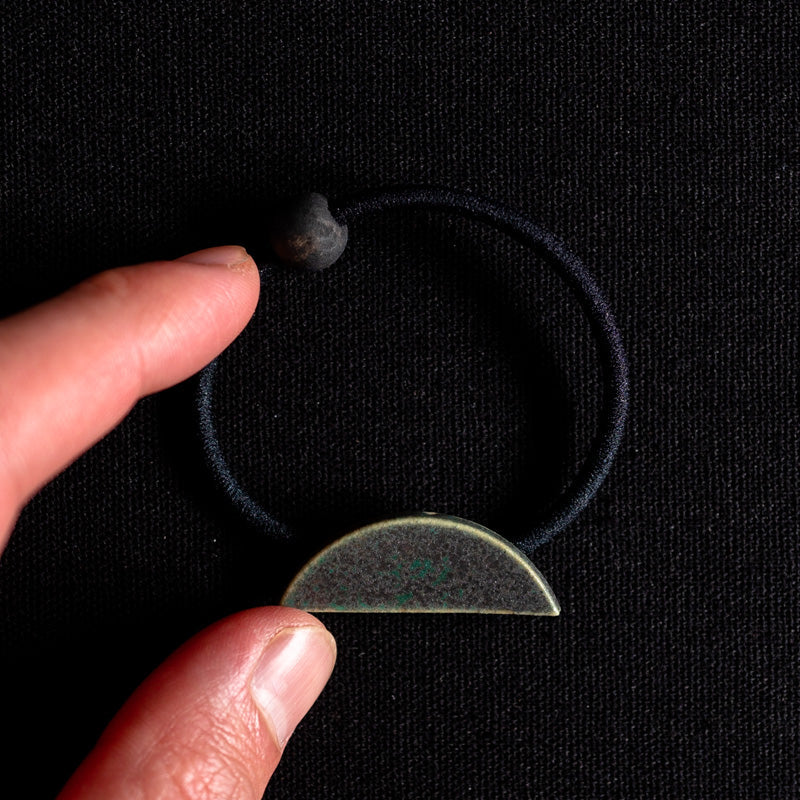 阿部有希 緑釉 ヘアゴム 弓形