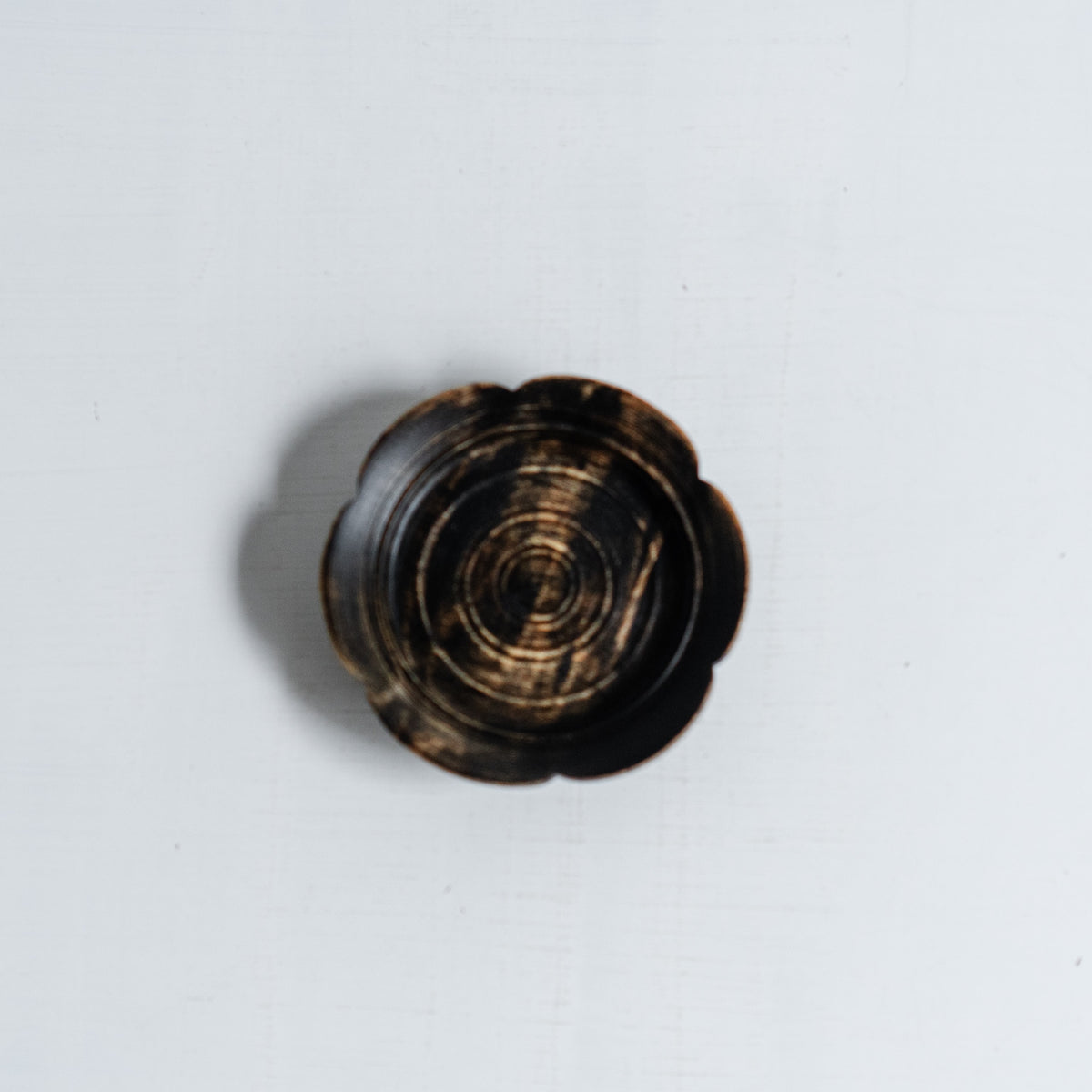 蝶野秀紀 輪花茶托 黒