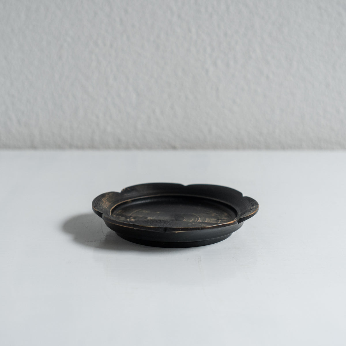 蝶野秀紀 輪花茶托 黒