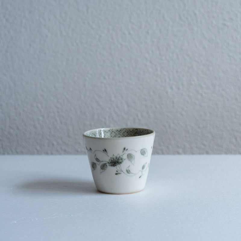 Fukuda Eiichi Annan-de Soba Choko Peony Arabesque