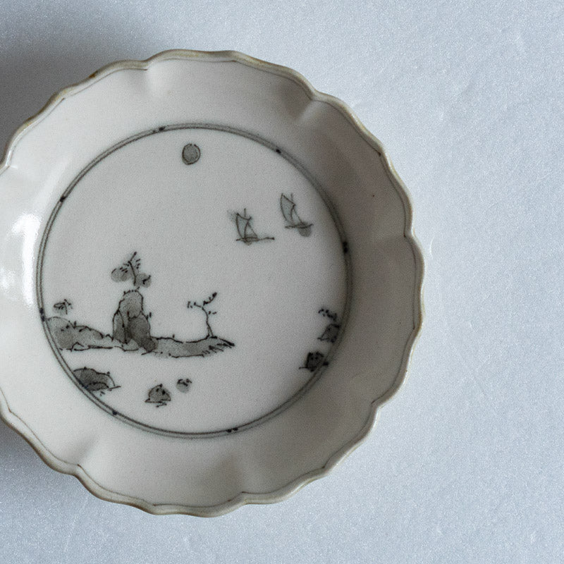 Eichi Fukuda Annan-de Ryo-ka Plate Small, Two Boats