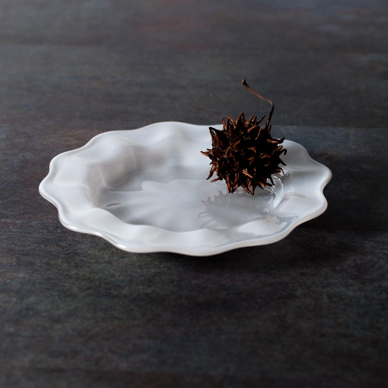 Tsutomu Suzuki (floresta fabrica) Rimmed Plate S, White