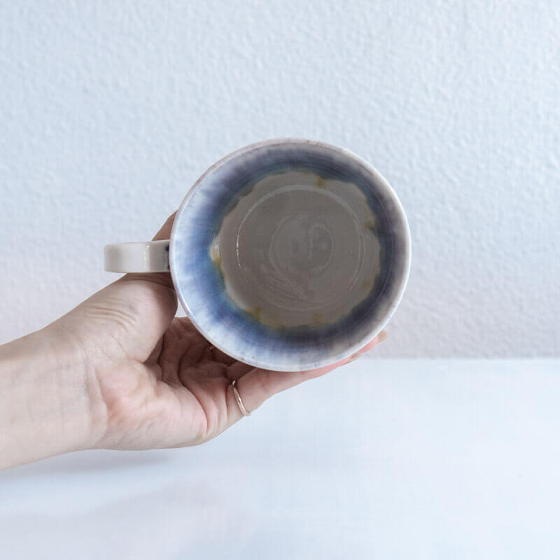 藤内紗恵子 マグカップ 紫