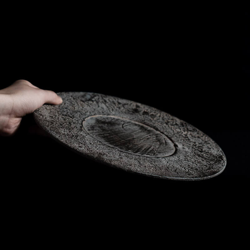 FUNAKI Tomohito flat rim plate 24cm rust lacquer B