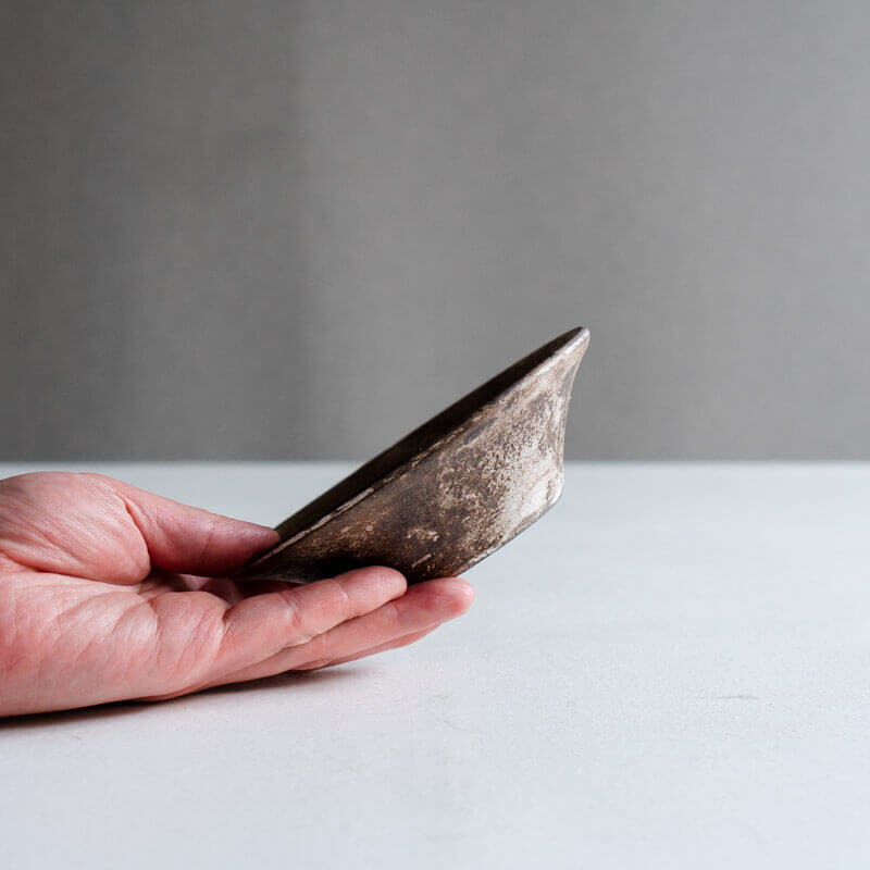 芳賀稔 剥白 ヒラキ鉢 14cm