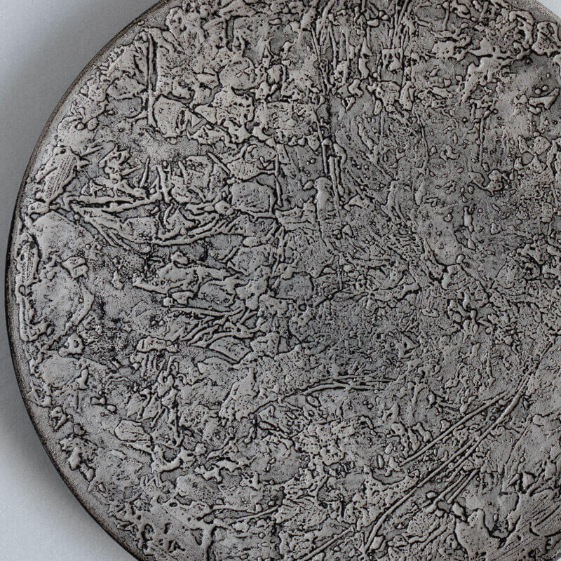 Haga Minoru Black and Silver Crustal Plates 25cm C