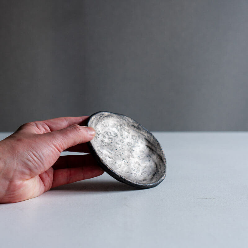 Haga Minoru Black & Silver Plate 11cm