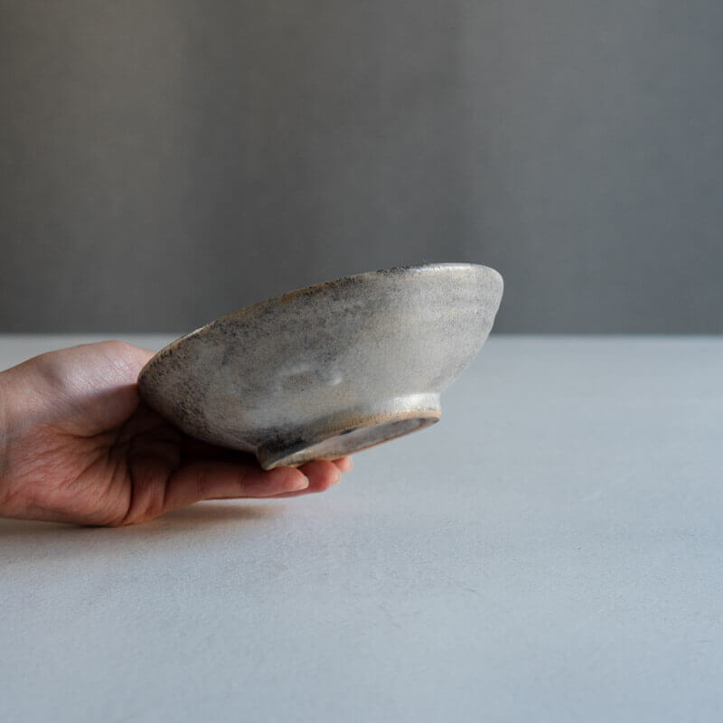 芳賀稔 埋め焼き 白 鉢 15cm D