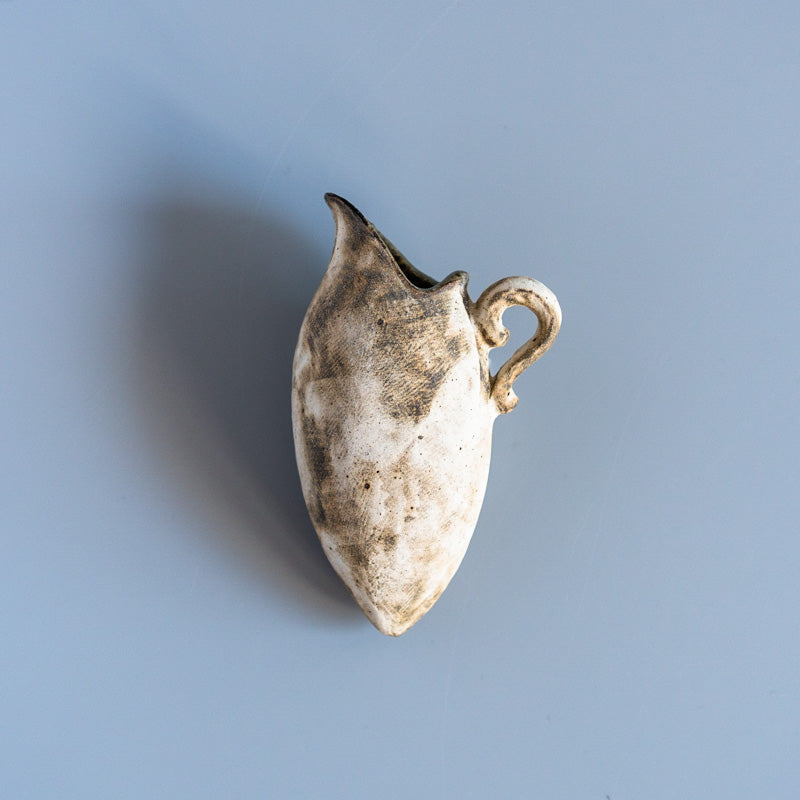 Iwata Tomoko, Rust Make-up, Hanging Vase