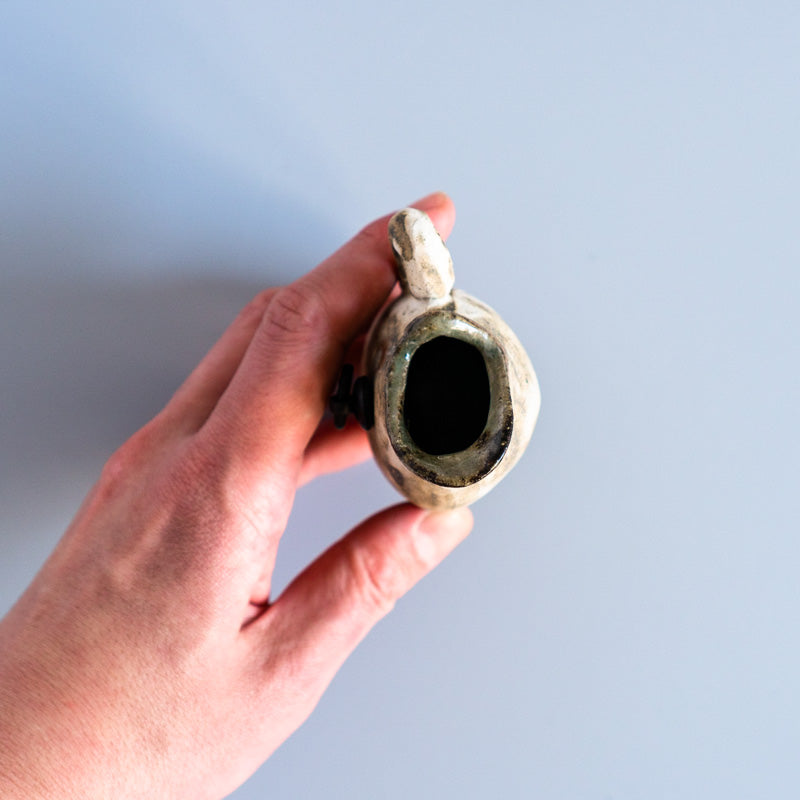 Iwata Tomoko, Rust Make-up, Hanging Vase