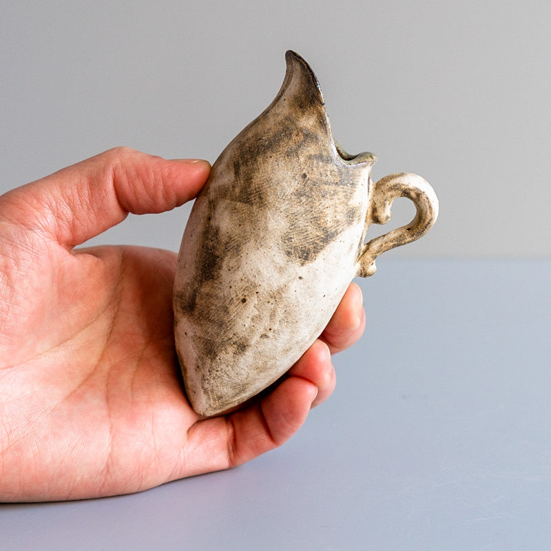 Iwata Tomoko, Rust Make-up, Hanging Vase