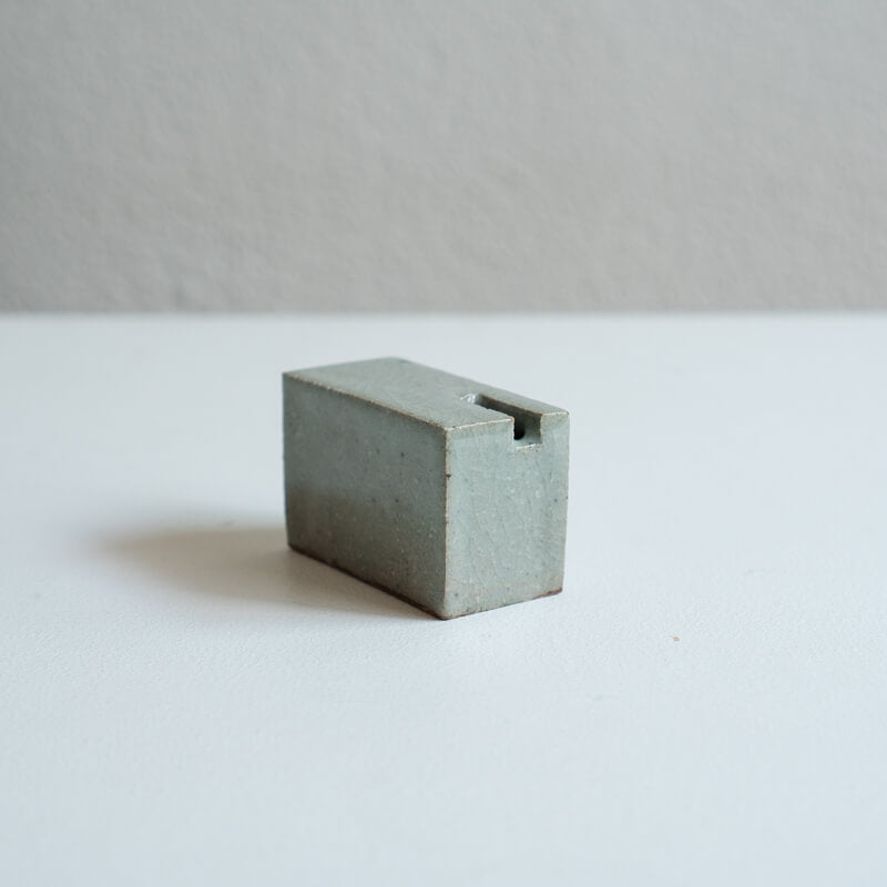 Tomoko Iwata Ash-glazed Kusano-Utsuwa CHIBICHIBI A