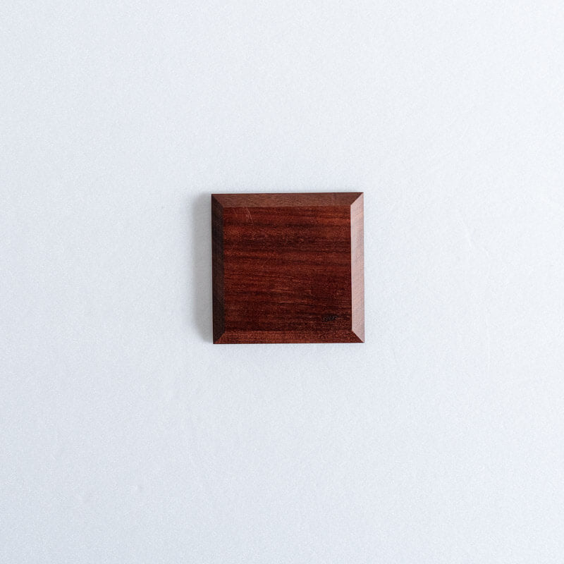 Kitagawa Chiyū sen-studio Square Plate 8.5cm