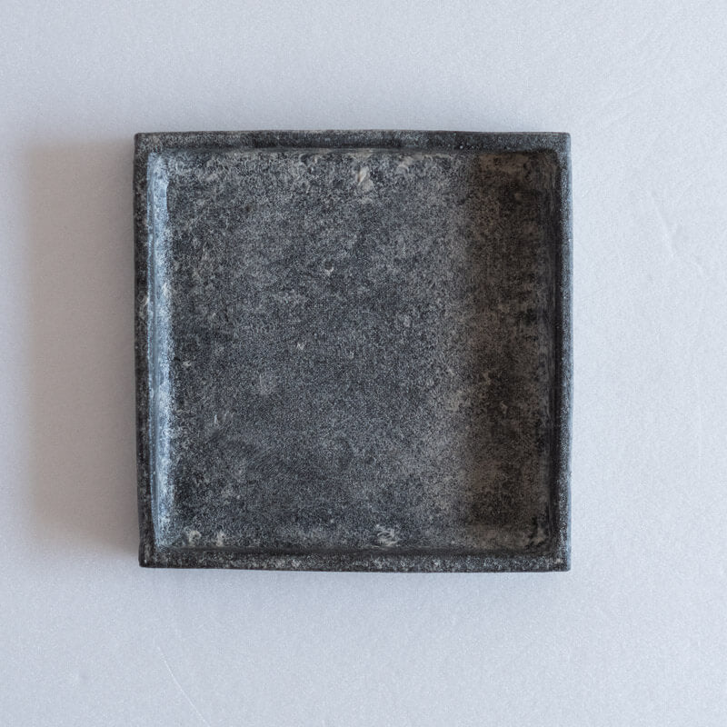 Taeko Kajiwara Black Kohiki Square Plate with Rim 13.5cm