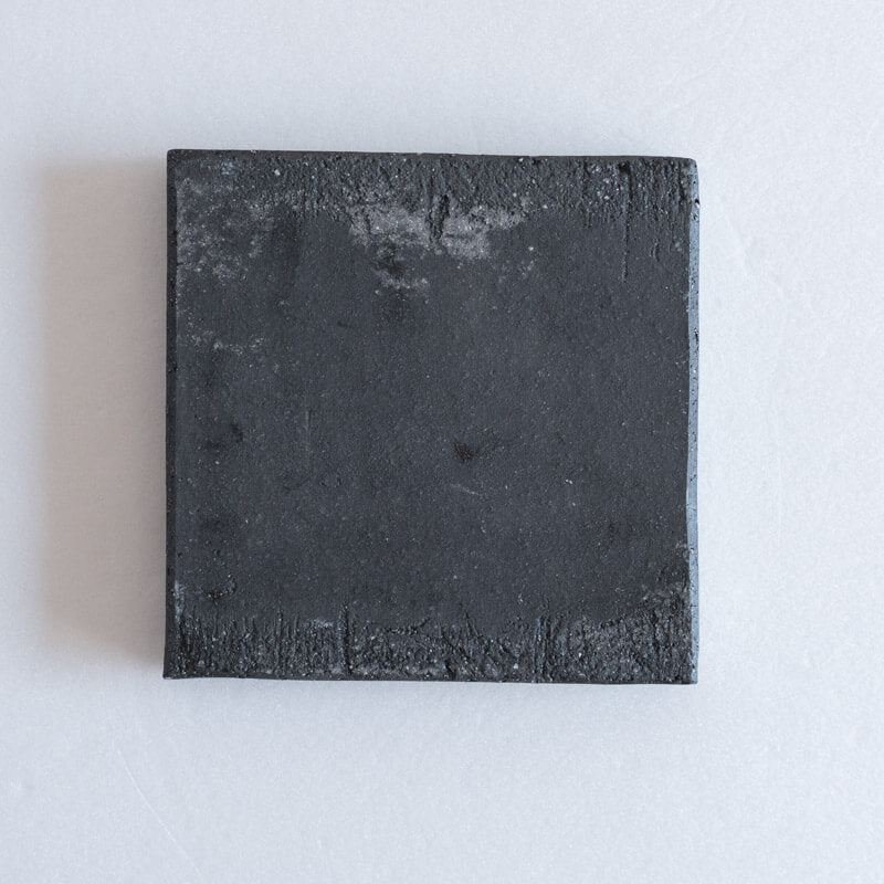 Taeko Kajiwara Black Kohiki Square Plate with Rim 13.5cm