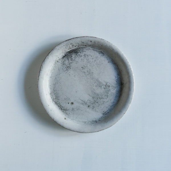 菊地亨 丸小皿 白墨 C