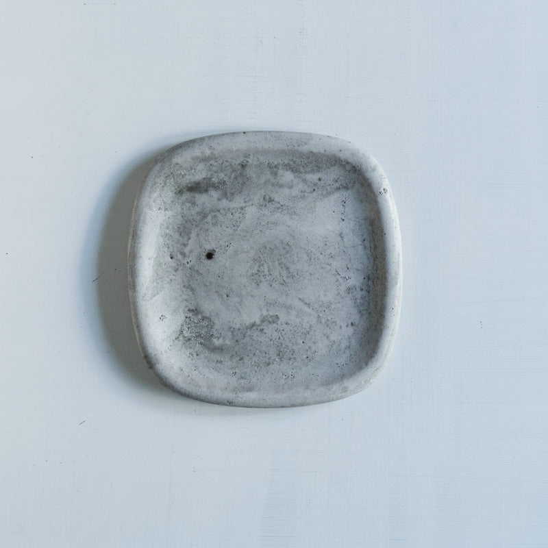 菊地亨 四角小皿 白墨 B