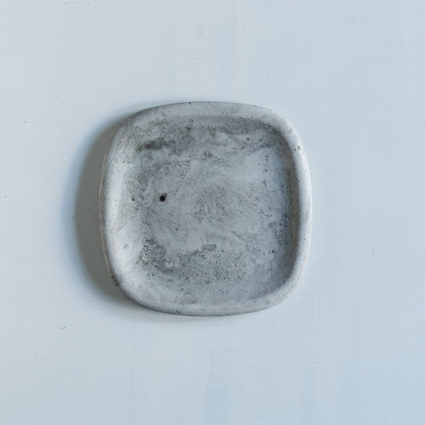 菊地亨 四角小皿 白墨 B