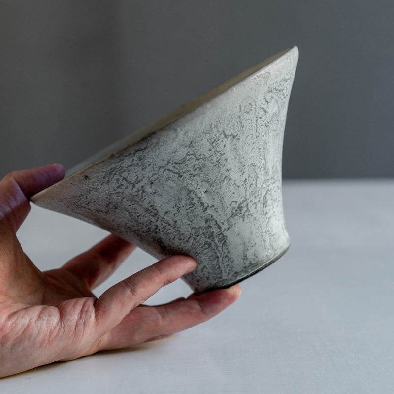 菊地亨 碗 白墨 B