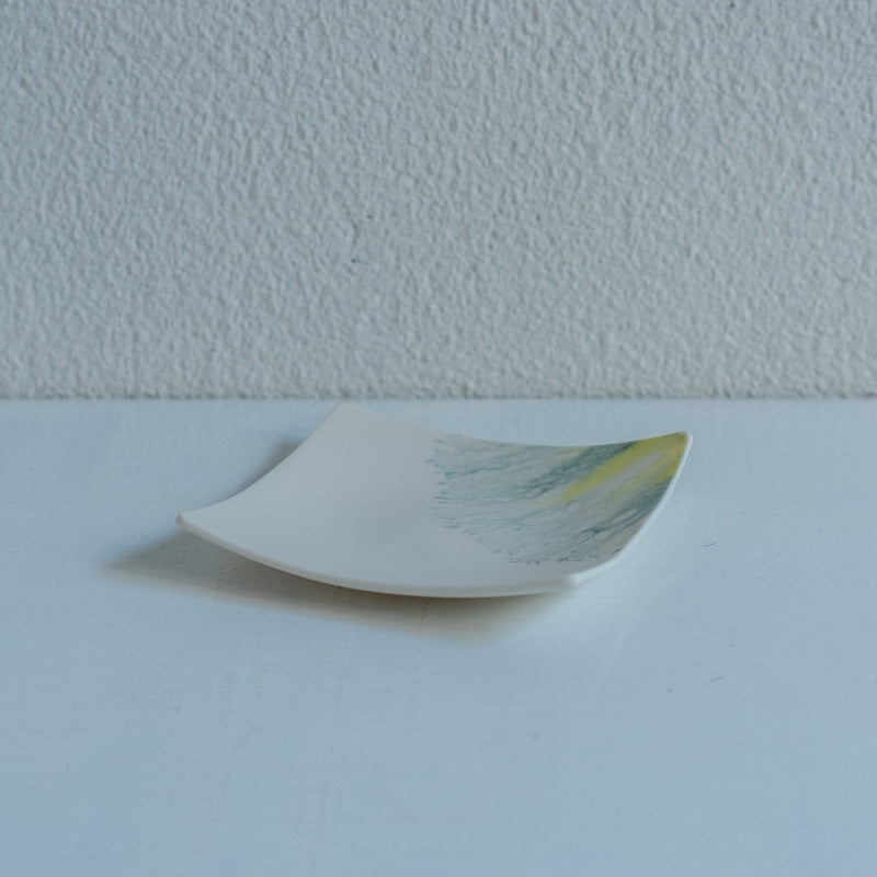 片瀬有美子 moca tray □ C