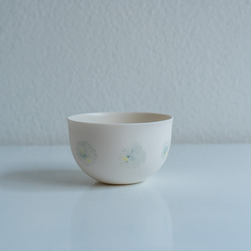片瀬有美子 moca bowl ○ B