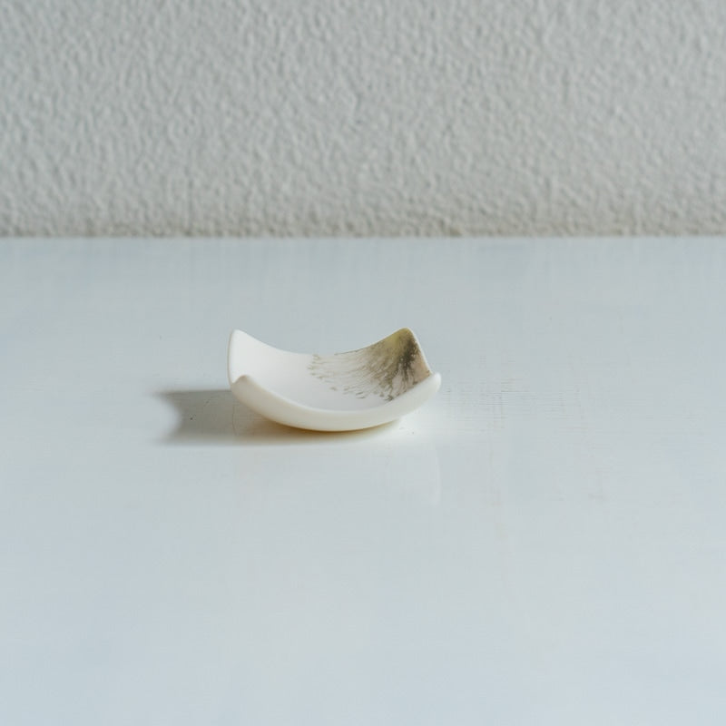 片瀬有美子 moca rest tray B