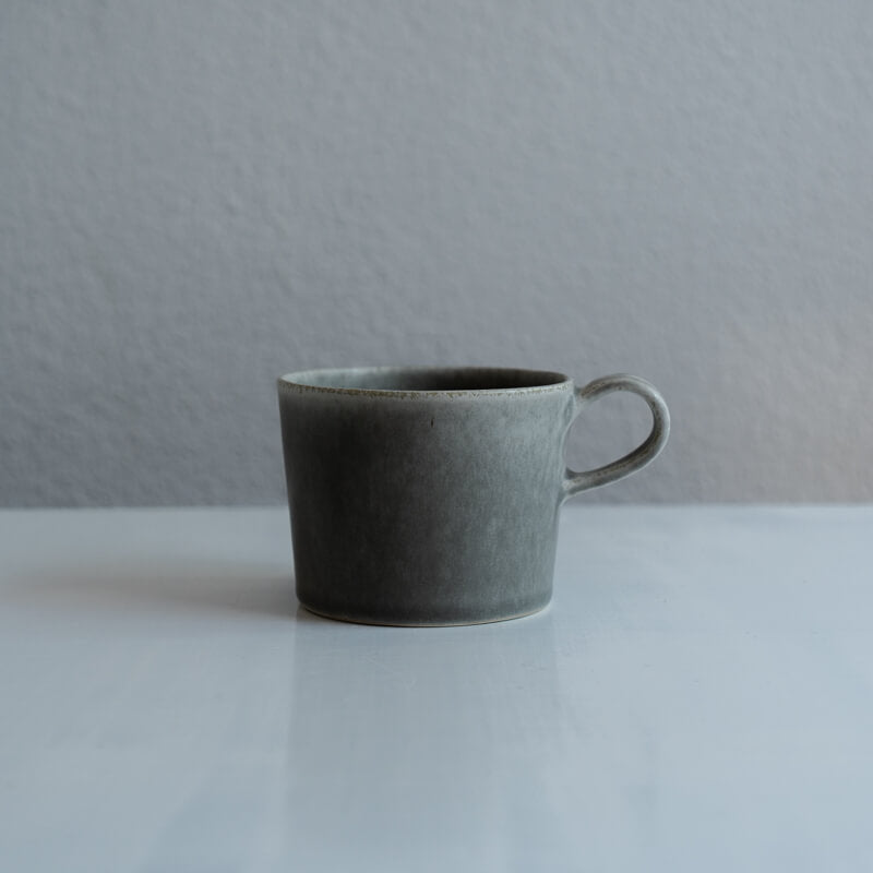 南江里子 カップ square グレー
