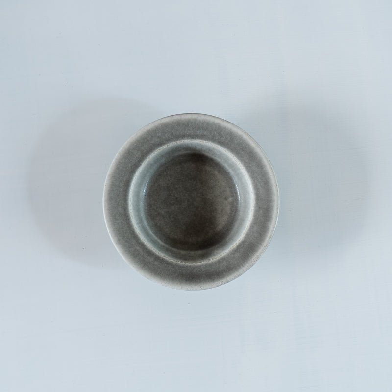 南江里子 侧边小碟 灰色