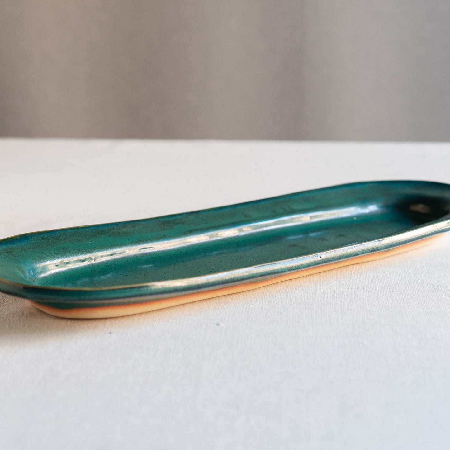 Yukiko Nagahama - Extra Long Plate, Green