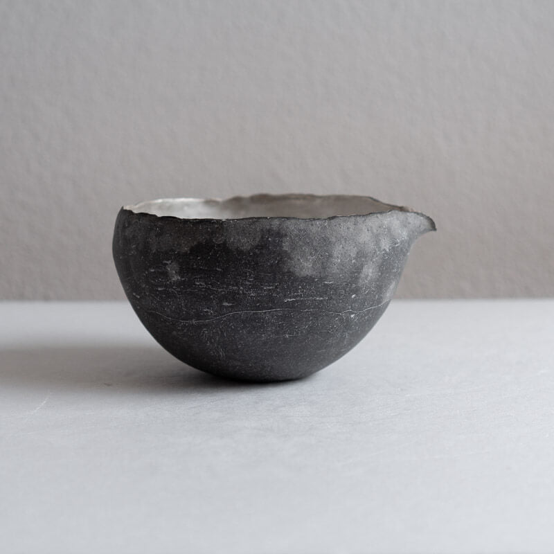 大森健司 銀彩黒土 手びねり片口