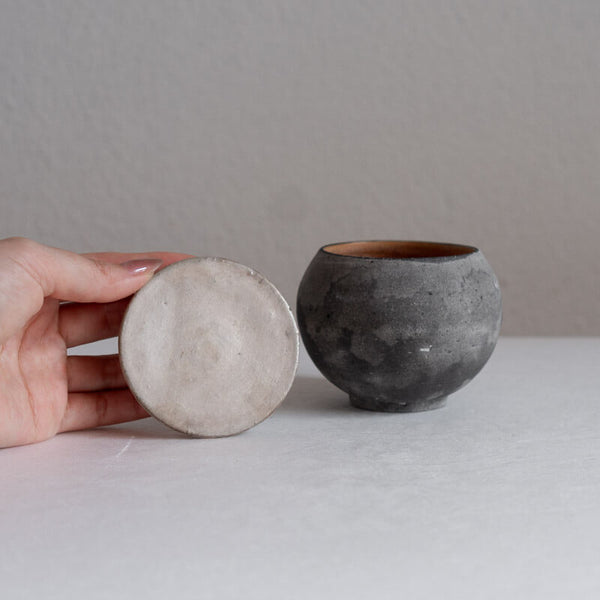 大森健司 銀彩黒土 蓋物