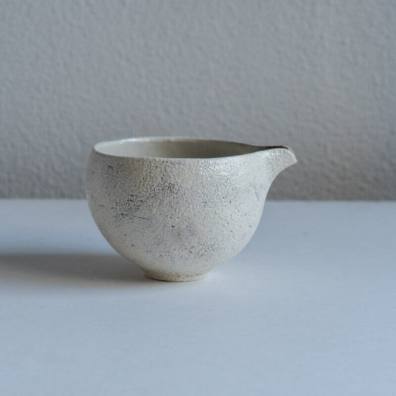 Mutsumi Ohashi Ash-glazed Katakuchi Round